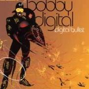 Le texte musical HANDWRITING ON THE WALL de RZA est également présent dans l'album Rza as bobby digital in stereo (1998)
