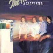 Le texte musical AMNESTY de THE HOLLIES est également présent dans l'album A crazy steal (1978)